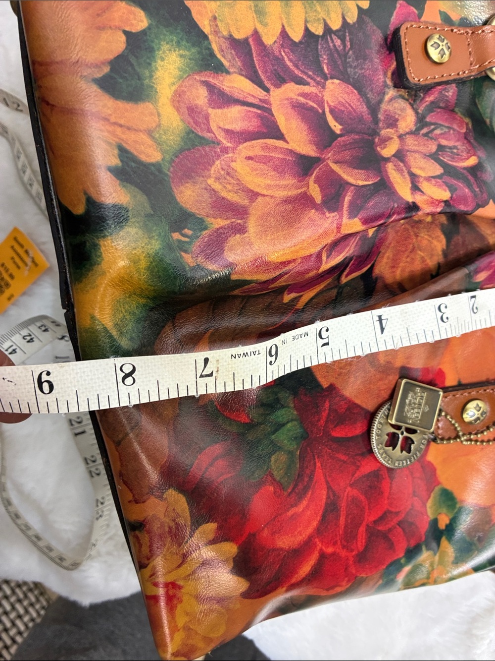 Patricia Nash Multicolor Floral Leather Shoulder Bag with Brown Handles - Picture 5 of 6